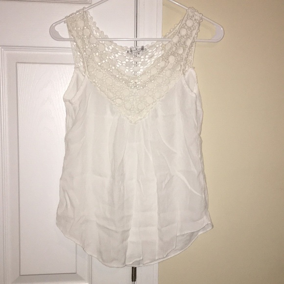 Moa Moa Tops - Last Chance‼️White Crochet Tank